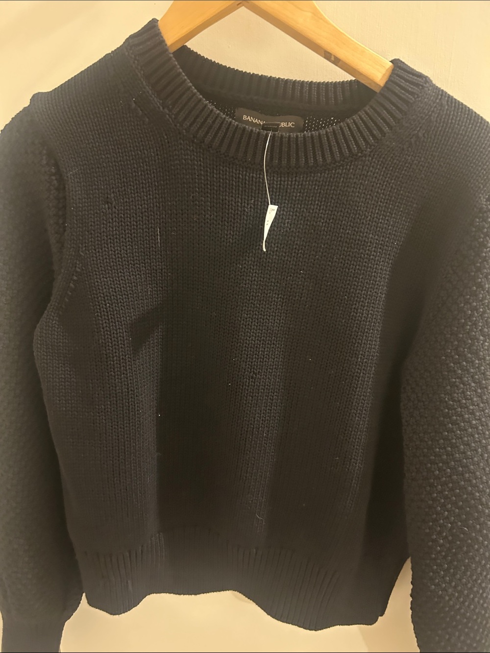Banana Republic Men's Navy Crewneck Sweater